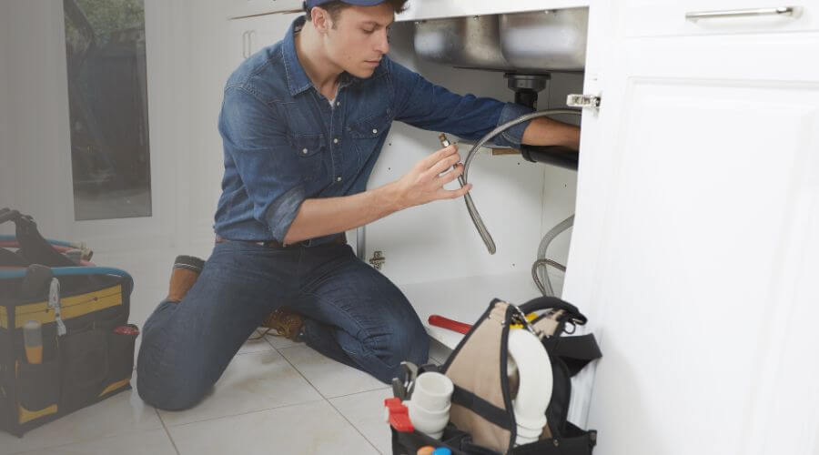 Emergency Leak Repair in Vinton, LA